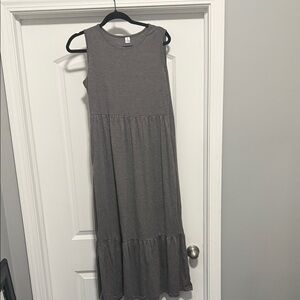 Sleeveless Gray Maxi Dress